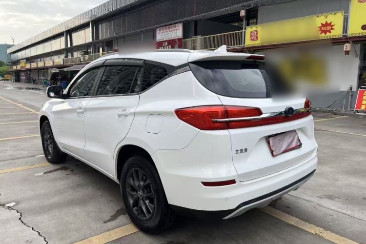 Used BYD Song 2020 Classic Edition 1.5T Automatic Elite Model Exterior 8