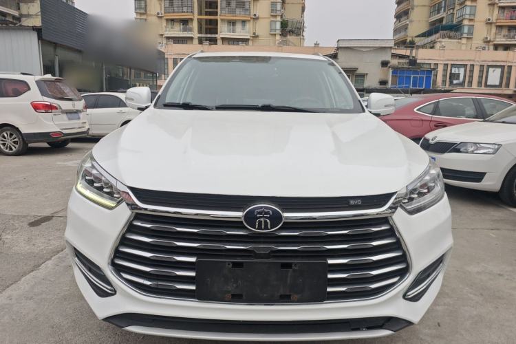 Used BYD Song 2020 Classic Edition 1.5T Manual Luxury Model Front