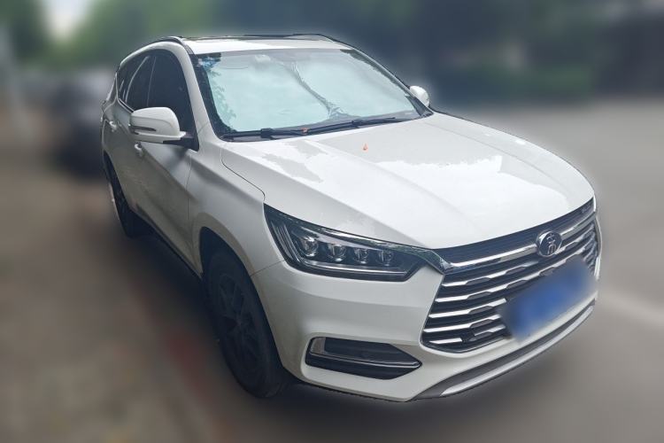 Used BYD Song 2020 Classic Edition 1.5T Automatic Elite Model Front Right 45 Deg