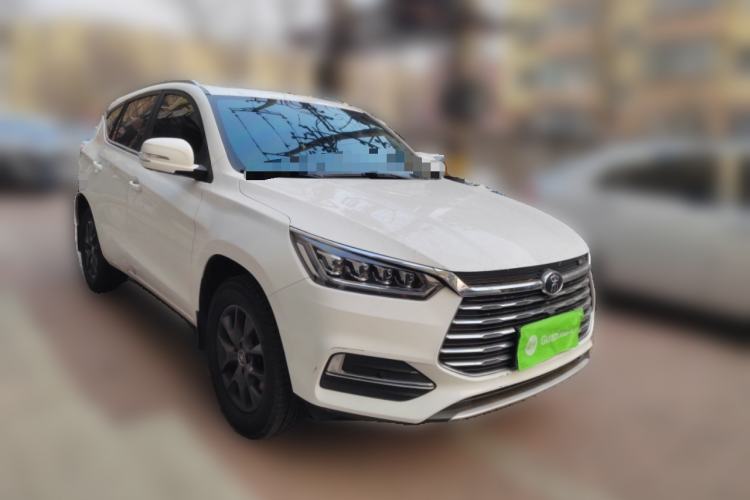 Used BYD Song 2020 Classic Edition 1.5T Automatic Elite Model Front Right 45 Deg