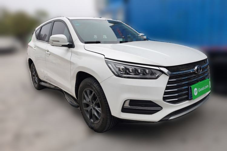 Used BYD Song 2020 Classic Edition 1.5T Automatic Elite Model Front Right 45 Deg