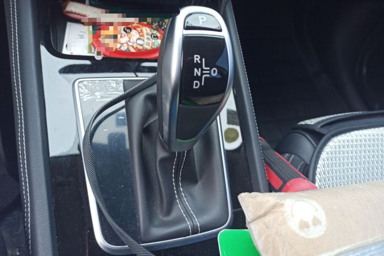 Used BYD Song 2020 Classic Edition 1.5T Automatic Elite Model Gear Lever