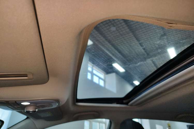 Used BYD Song 2020 Classic Edition 1.5T Automatic Elite Model Headliner