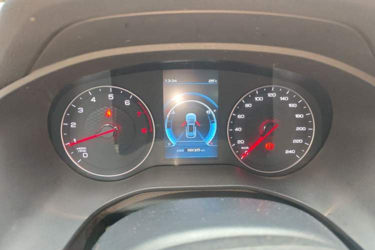 Used BYD Song 2020 Classic Edition 1.5T Manual Luxury Model Instrument Cluster