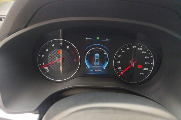 Used BYD Song 2020 Classic Edition 1.5T Automatic Elite Model Instrument Cluster