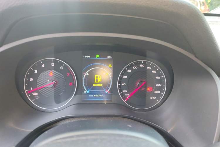 Used BYD Song 2020 Classic Edition 1.5T Automatic Elite Model Instrument Cluster