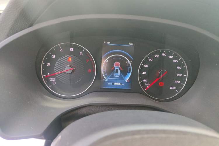 Used BYD Song 2020 Classic Edition 1.5T Manual Luxury Model Instrument Cluster