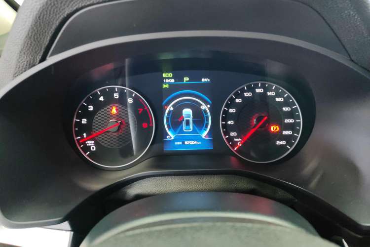 Used BYD Song 2020 Classic Edition 1.5T Automatic Elite Model Instrument Cluster