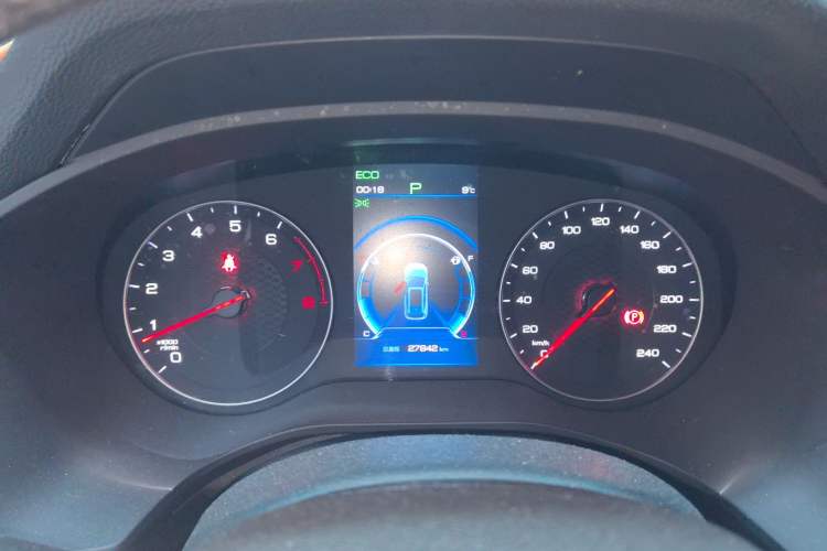 Used BYD Song 2020 Classic Edition 1.5T Automatic Elite Model Instrument Cluster