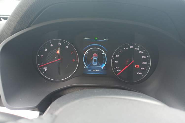 Used BYD Song 2020 Classic Edition 1.5T Automatic Elite Model Instrument Cluster