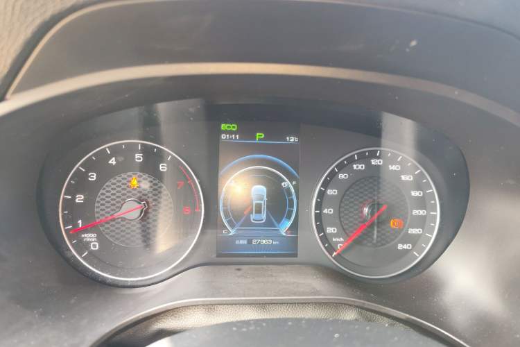 Used BYD Song 2020 Classic Edition 1.5T Automatic Elite Model Instrument Cluster
