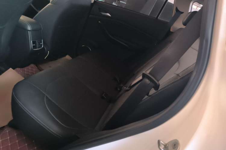 Used BYD Song 2020 Classic Edition 1.5T Automatic Elite Model Interior 1