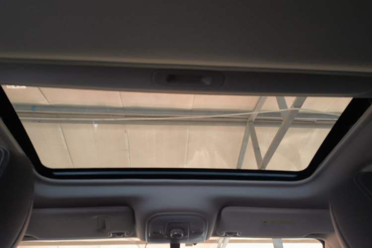 Used BYD Song 2020 Classic Edition 1.5T Automatic Elite Model Interior 6