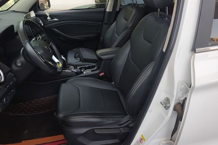 Used BYD Song 2020 Classic Edition 1.5T Automatic Elite Model Left Front Seat