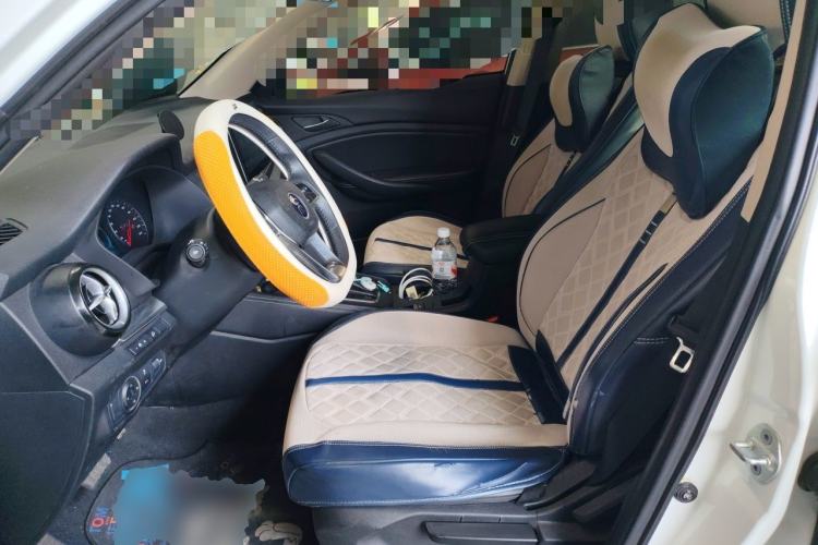 Used BYD Song 2020 Classic Edition 1.5T Automatic Elite Model Left Front Seat