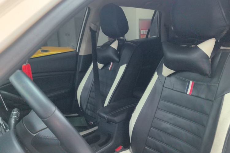 Used BYD Song 2020 Classic Edition 1.5T Automatic Elite Model Left Front Seat