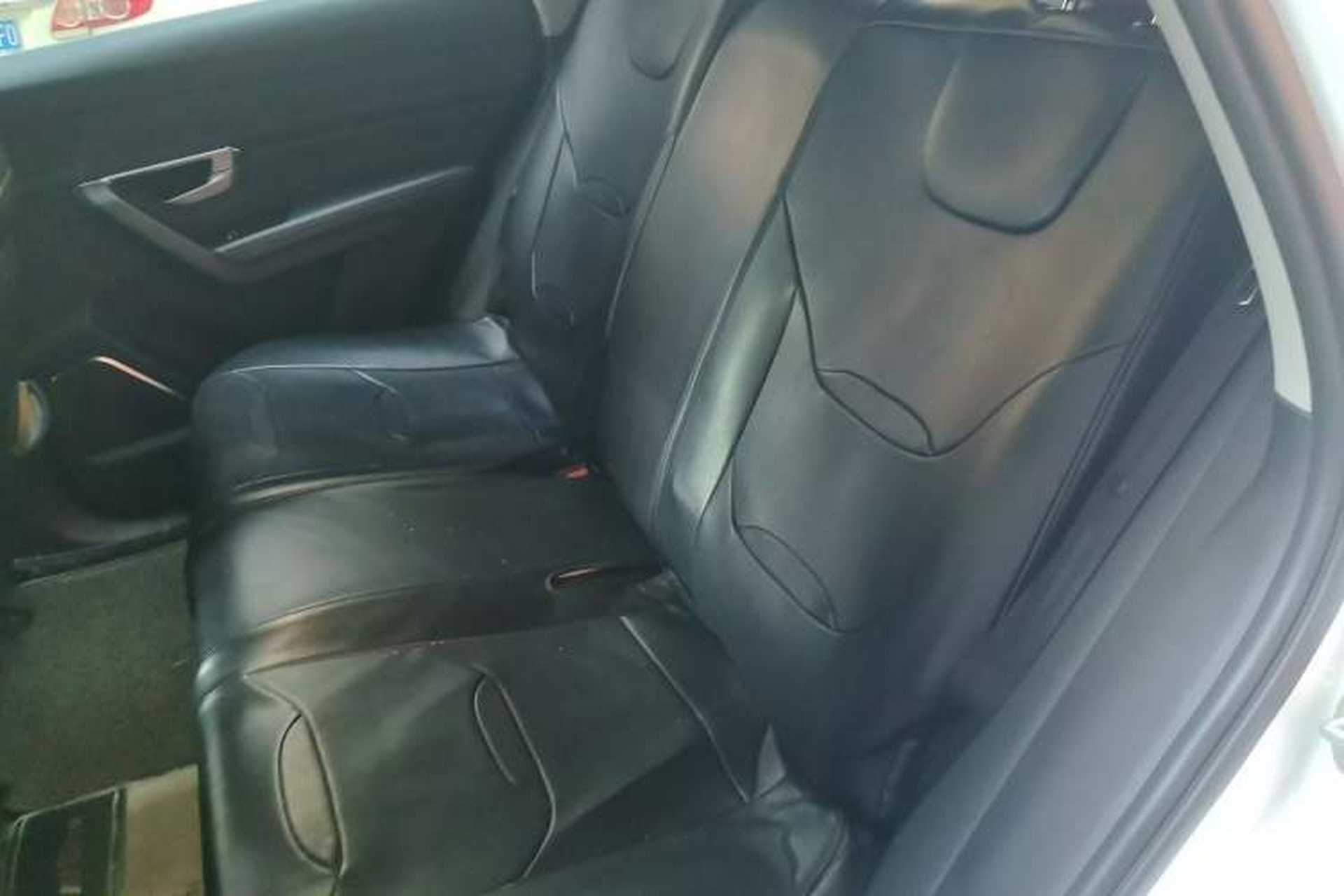 Used BYD Song 2020 Classic Edition 1.5T Automatic Elite Model Left Rear Seat