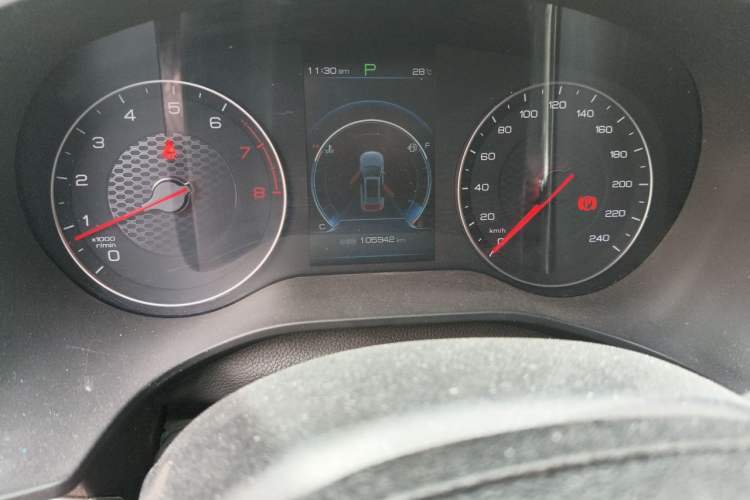 Used BYD Song 2020 Classic Edition 1.5T Automatic Elite Model Odometer Close Up