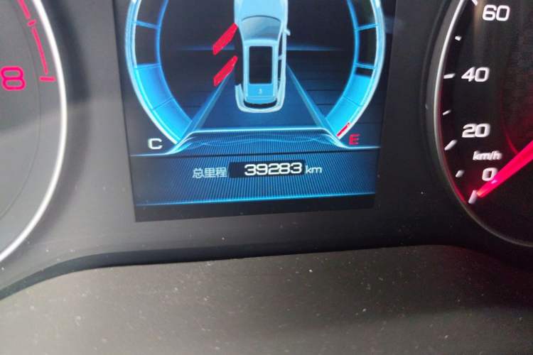 Used BYD Song 2020 Classic Edition 1.5T Automatic Elite Model Odometer Close Up