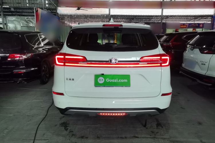 Used BYD Song 2020 Classic Edition 1.5T Automatic Elite Model Rear