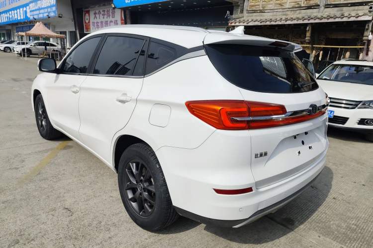 Used BYD Song 2020 Classic Edition 1.5T Automatic Elite Model Rear Left 45 Deg