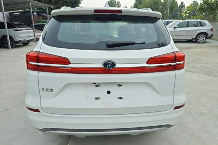 Used BYD Song 2020 Classic Edition 1.5T Manual Luxury Model Rear