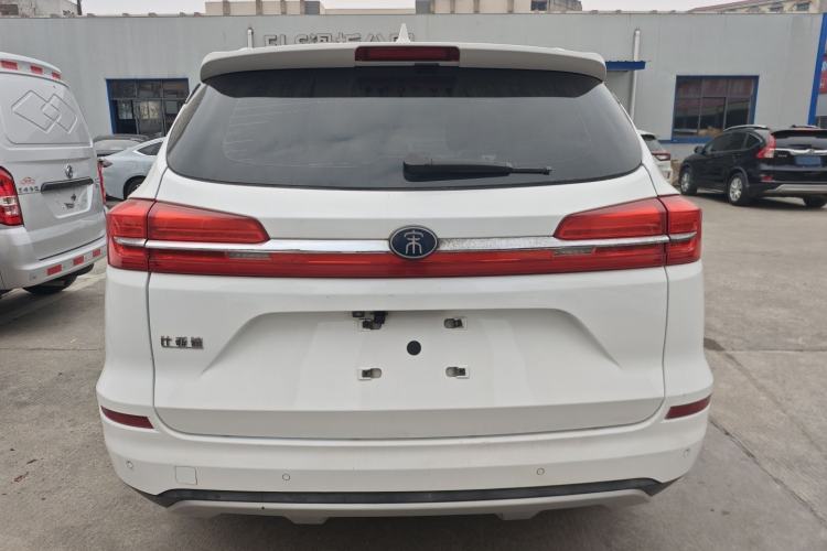 Used BYD Song 2020 Classic Edition 1.5T Manual Luxury Model Rear