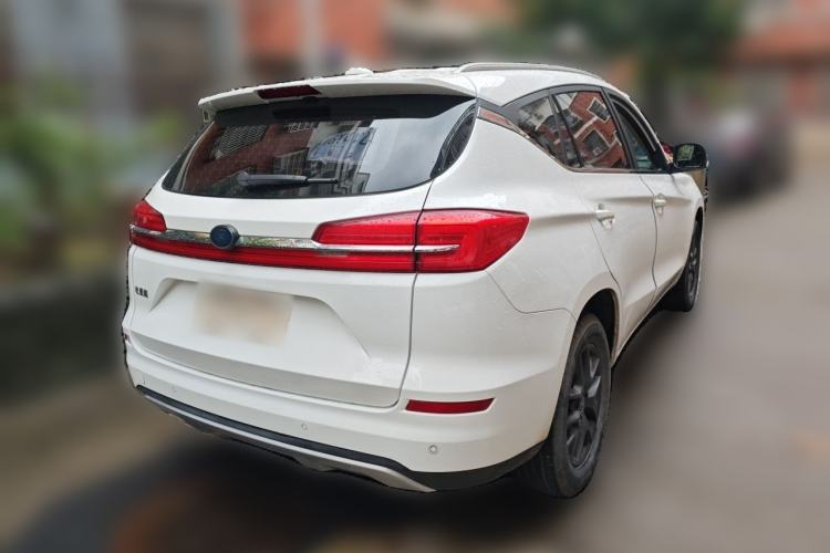 Used BYD Song 2020 Classic Edition 1.5T Manual Luxury Model Rear Right 45 Deg