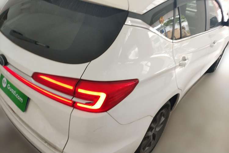 Used BYD Song 2020 Classic Edition 1.5T Automatic Elite Model Rear Right 45 Deg