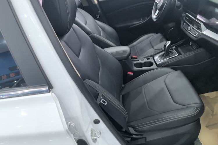 Used BYD Song 2020 Classic Edition 1.5T Automatic Elite Model Right Front Seat