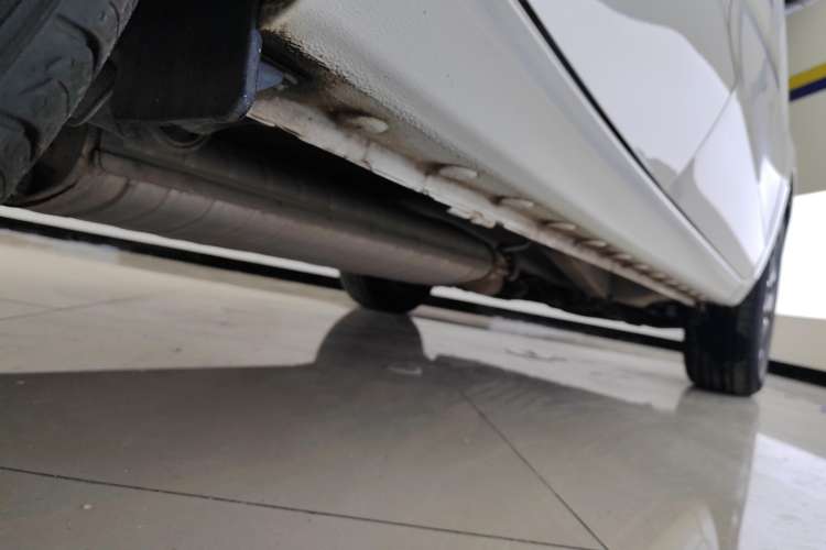 Used BYD Song 2020 Classic Edition 1.5T Automatic Elite Model Right Side Sill