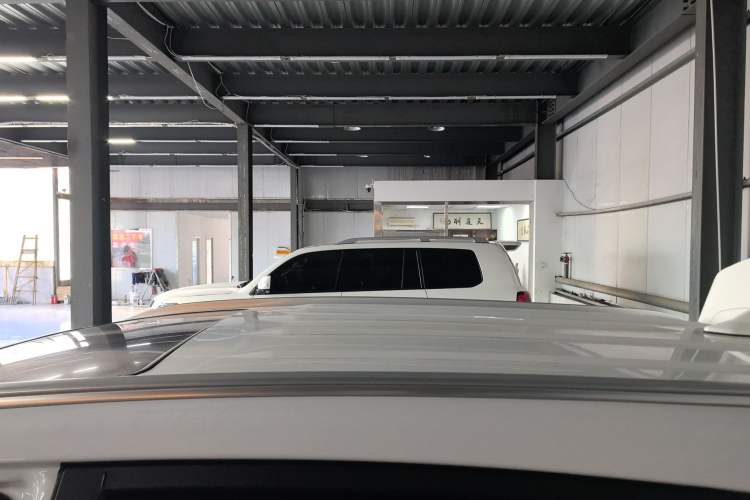 Used BYD Song 2020 Classic Edition 1.5T Automatic Elite Model Roof