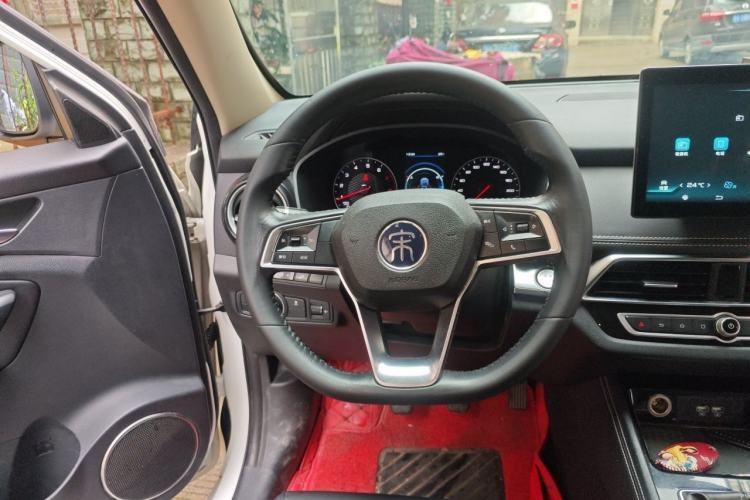 Used BYD Song 2020 Classic Edition 1.5T Manual Luxury Model Steering Wheel