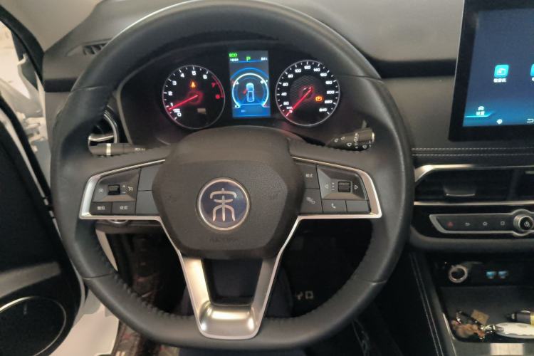 Used BYD Song 2020 Classic Edition 1.5T Automatic Elite Model Steering Wheel