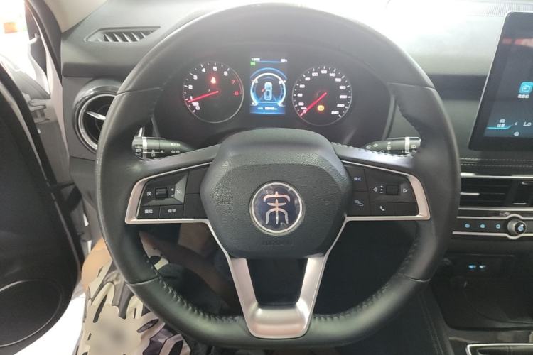Used BYD Song 2020 Classic Edition 1.5T Manual Luxury Model Steering Wheel