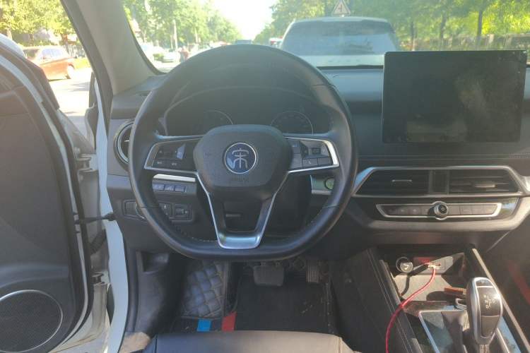 Used BYD Song 2020 Classic Edition 1.5T Automatic Elite Model Steering Wheel
