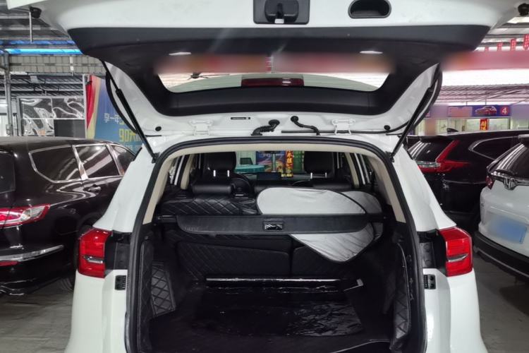 Used BYD Song 2020 Classic Edition 1.5T Automatic Elite Model Trunk