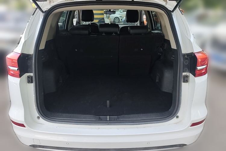 Used BYD Song 2020 Classic Edition 1.5T Automatic Elite Model Trunk
