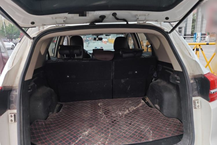 Used BYD Song 2020 Classic Edition 1.5T Automatic Elite Model Trunk