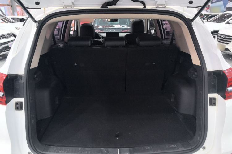 Used BYD Song 2020 Classic Edition 1.5T Automatic Elite Model Trunk