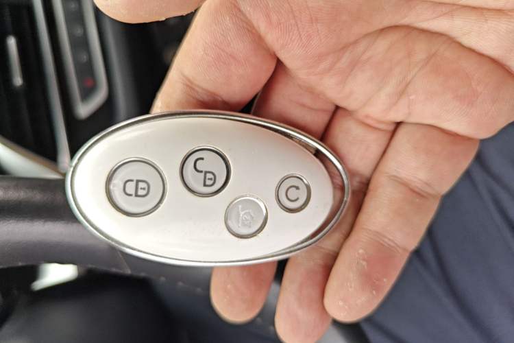 Used BYD Song 2020 Classic Edition 1.5T Manual Luxury Model Vehicle Key
