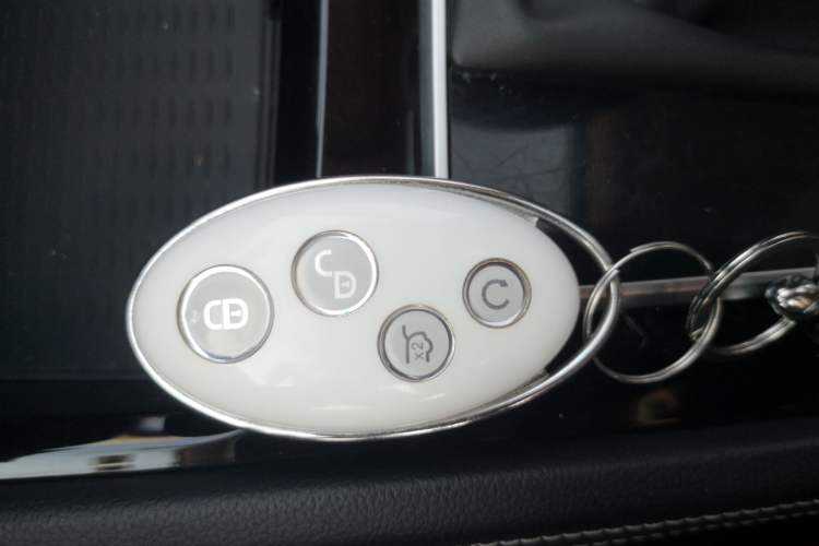 Used BYD Song 2020 Classic Edition 1.5T Automatic Elite Model Vehicle Key