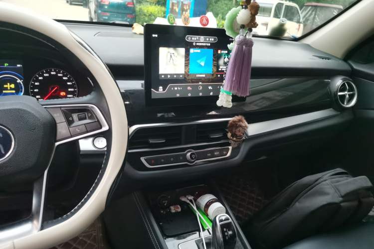 Used BYD Song 2021 Classic Edition 1.5T Automatic Elite Model Audio And AC Panel