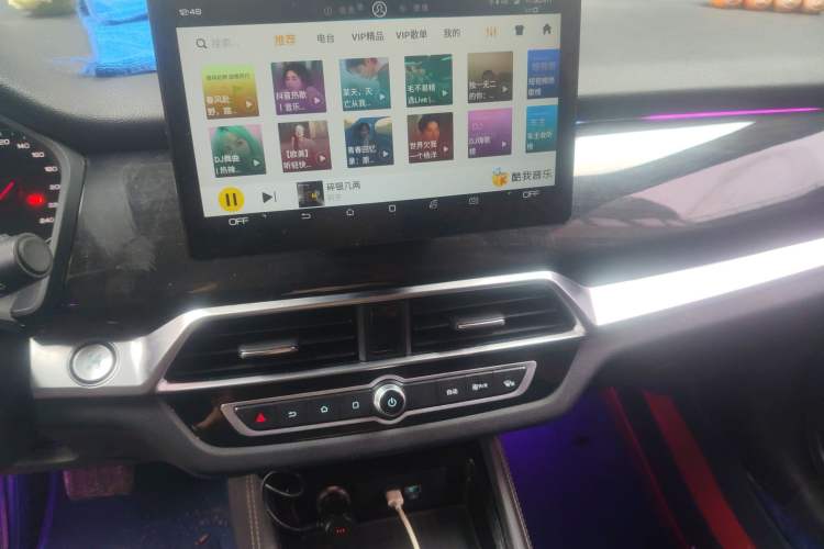 Used BYD Song 2021 Classic Edition 1.5T Automatic Elite Model Audio And AC Panel