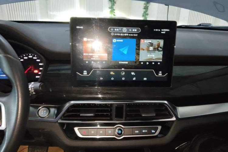 Used BYD Song 2021 Classic Edition 1.5T Automatic Elite Model Audio And AC Panel