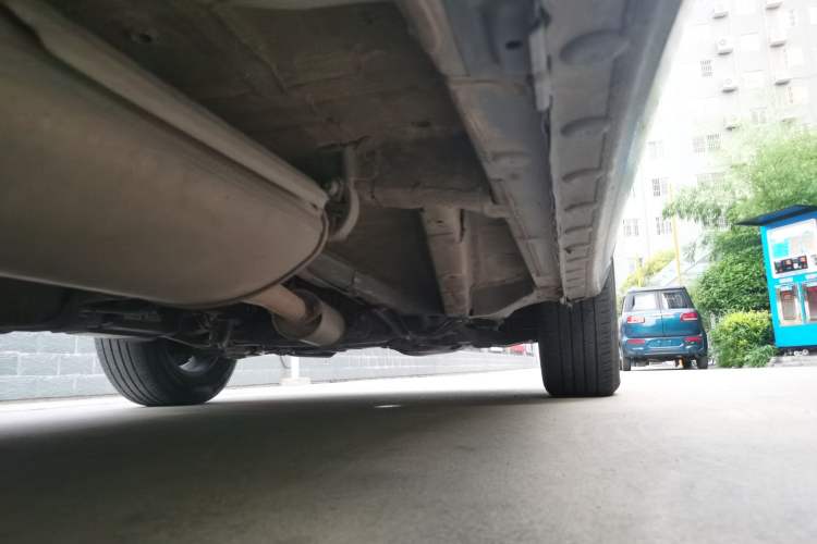 Used BYD Song 2021 Classic Edition 1.5T Automatic Elite Model Chassis Rear Right