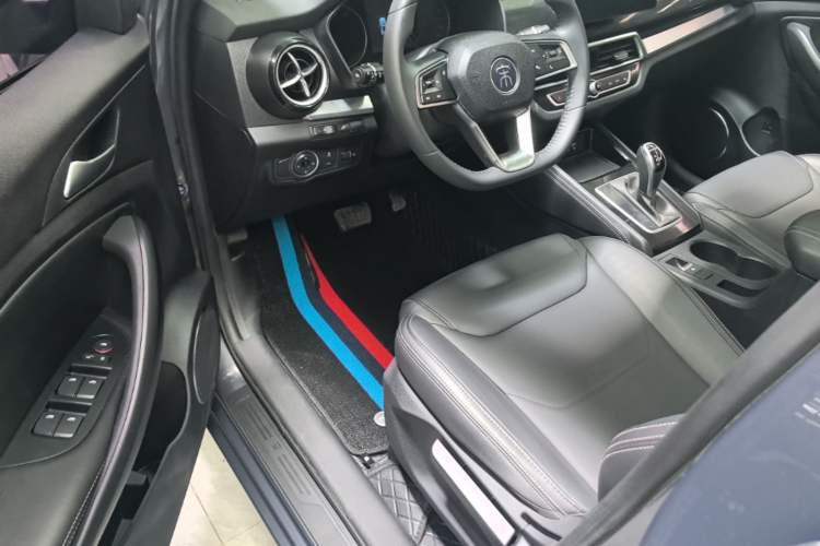 Used BYD Song 2021 Classic Edition 1.5T Automatic Elite Model Driver Seat