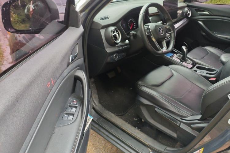Used BYD Song 2021 Classic Edition 1.5T Automatic Elite Model Driver Seat