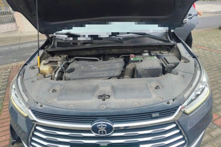Used BYD Song 2021 Classic Edition 1.5T Automatic Elite Model Engine Bay