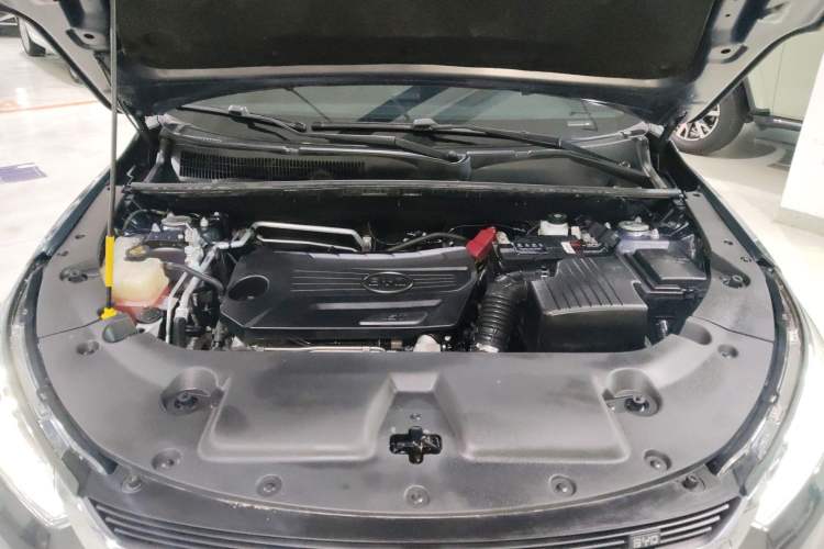 Used BYD Song 2021 Classic Edition 1.5T Automatic Elite Model Engine Bay